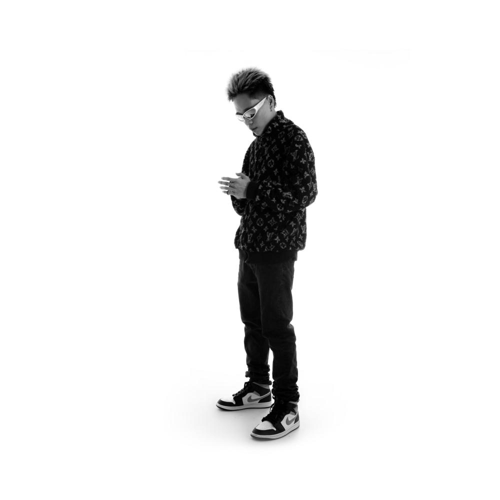 MY MIND (feat. LVK & Ozee Kxng) (Explicit)