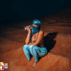 Mirr Godly的專輯Sweetie (Explicit)