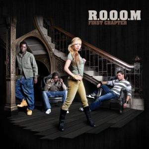 ดาวน์โหลดและฟังเพลง First Thing พร้อมเนื้อเพลงจาก R.O.O.O.M.