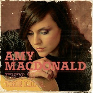 收聽Amy MacDonald的Fairy Tale Of New York (Live From Glasgow Barrowlands)歌詞歌曲