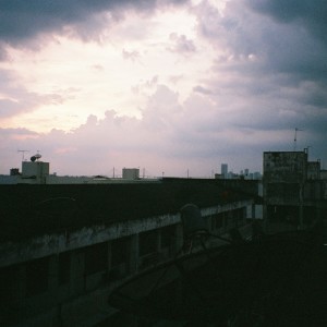 ดาวน์โหลดและฟังเพลง ค่ำคืน (Night) Feat.MIM Pacharaporn พร้อมเนื้อเพลงจาก Traffic Space