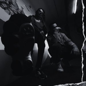 Listen to Догадайся (Explicit) song with lyrics from Skrill