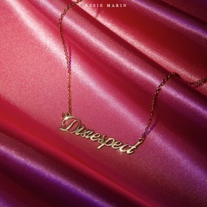 ดาวน์โหลดและฟังเพลง Disrespect พร้อมเนื้อเพลงจาก Cassie Marin