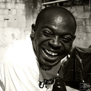 ดาวน์โหลดและฟังเพลง Zik Zira พร้อมเนื้อเพลงจาก Dubwise Sound System