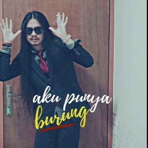 Dengarkan lagu Aku Punya Burung nyanyian Mawang dengan lirik