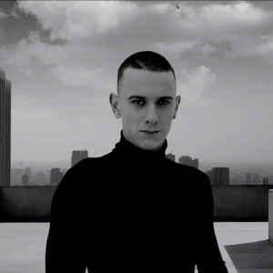 Listen to Szomszéd nője song with lyrics from Fehér Krisztián