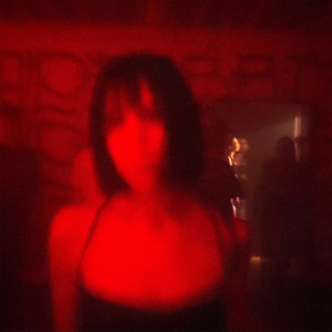 收聽Hillkidd的Sola (House Alone Remix Sped Up)歌詞歌曲