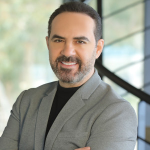 Listen to ما تغيبش ثواني song with lyrics from وائل جسار