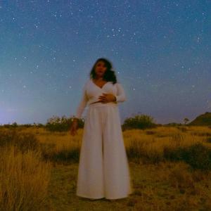 收聽Celeigh Cardinal的Just Let Me Lie to You (feat. R.J. Cui) ('Behind the Sound' Podcast Version)歌詞歌曲