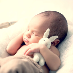 Dengarkan Orenda lagu dari Ella & Alfie - Español dengan lirik