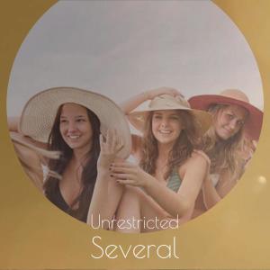 Dengarkan lagu Whoever Your nyanyian Jelay Reni dengan lirik