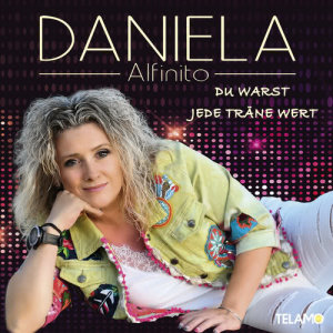 ดาวน์โหลดและฟังเพลง Hit Mix (2019) พร้อมเนื้อเพลงจาก Daniela Alfinito