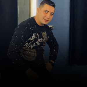 Listen to ارض الجاحدين song with lyrics from ميسو ميسره