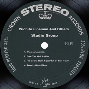 ดาวน์โหลดและฟังเพลง Same Old Dream (其他) พร้อมเนื้อเพลงจาก Studio Group