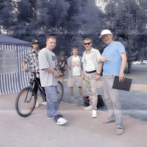 default playlist img