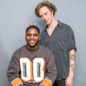 default playlist img