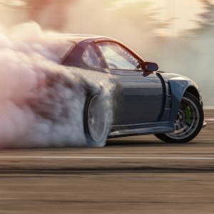 Dengarkan Smooth Drifting lagu dari AceToBass dengan lirik