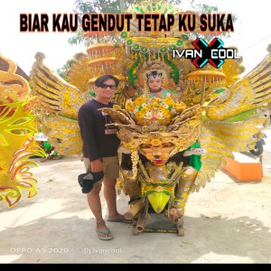 Dengarkan Biar Kau Gendut Tetap Ku Suka (Remix) lagu dari Happy Asmara dengan lirik