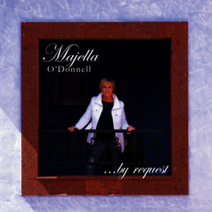 收聽Majella O'Donnell的Dreaming My Dreams歌詞歌曲