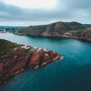 收听Deep Sleep的Sleeping Beauty歌词歌曲