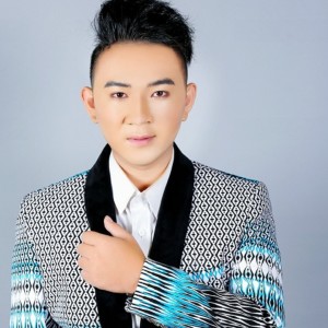 收听Hoàng Tuấn Minh的Nỗi Buồn Mẹ Tôi歌词歌曲