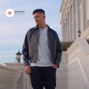 ดาวน์โหลดและฟังเพลง Zemren ty ta fala พร้อมเนื้อเพลงจาก Shqiprim Latifi