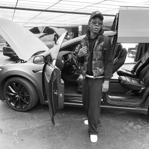 收聽Andretti Makk的Whats Easier (Explicit)歌詞歌曲