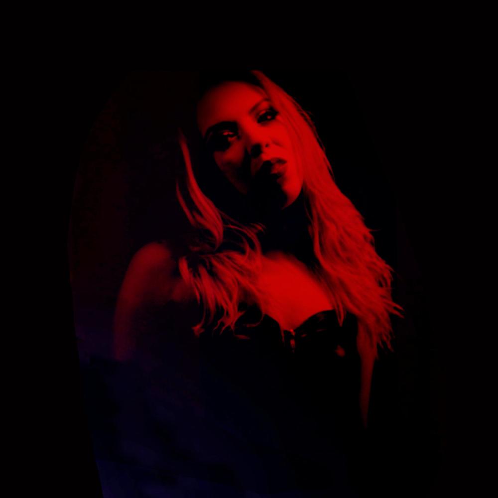 Pensándote (feat. Lil Saint)