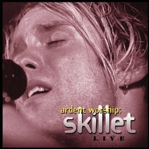 ดาวน์โหลดและฟังเพลง Who is Like Our God (Live) พร้อมเนื้อเพลงจาก Skillet
