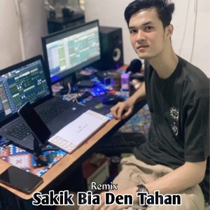 Album Sakik Bia Den Tahan from DJ Minang