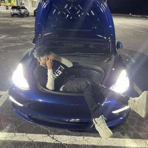 收聽RI$K的Tesla (Explicit)歌詞歌曲