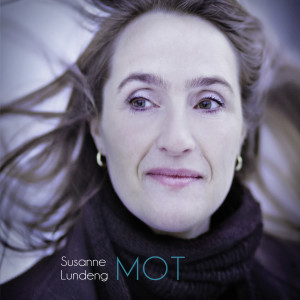 ดาวน์โหลดและฟังเพลง Gaven พร้อมเนื้อเพลงจาก Susanne Lundeng