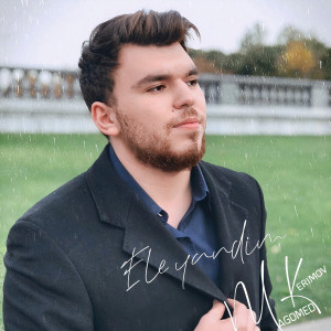 Dengarkan Ele yandim lagu dari Magomed Kerimov dengan lirik