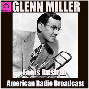 ดาวน์โหลดและฟังเพลง Tuxedo Junction (Live) พร้อมเนื้อเพลงจาก Glenn Miller