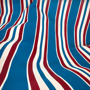 收聽Northeast Party House的Tear In a Club (Explicit)歌詞歌曲