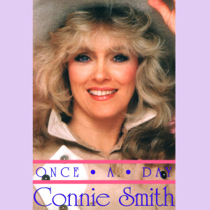ดาวน์โหลดและฟังเพลง I Never Once Stopped Loving You พร้อมเนื้อเพลงจาก Connie Smith