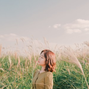 Listen to 청춘 song with lyrics from 반달