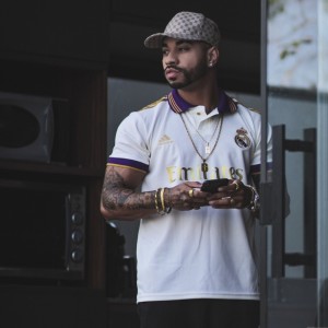 收聽lim hawk的Graças a Deus歌詞歌曲