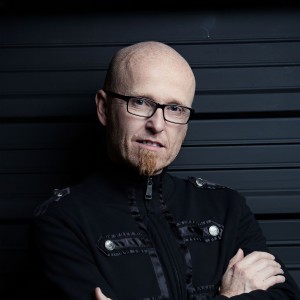 Stuart Garrard ดาวน์โหลดและฟังเพลงฮิตจาก Stuart Garrard
