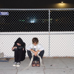 ดาวน์โหลดและฟังเพลง Undertow (Damon Rush Remix) พร้อมเนื้อเพลงจาก The Hellp