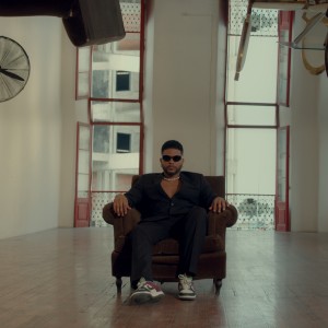 Listen to Me Levam song with lyrics from Lil Saint