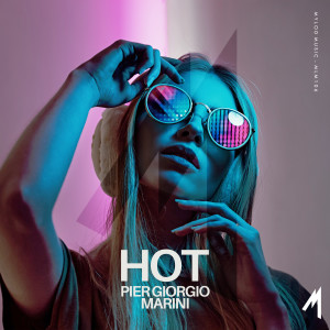 Album Hot oleh Pier Giorgio Marini