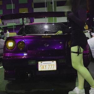 Dengarkan lagu G-SPEED nyanyian Serfozz dengan lirik