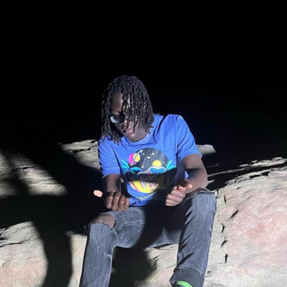 Never Switch (feat. Almighty Alpha|Explicit)