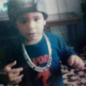 Dengarkan Zombie (Explicit) lagu dari Raken dengan lirik