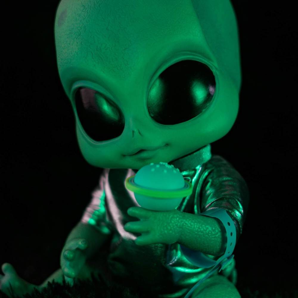 Aliens - My Baby Poping (Explicit)