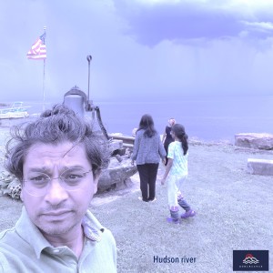 收聽mOhiKonTok的Hudson River Track歌詞歌曲
