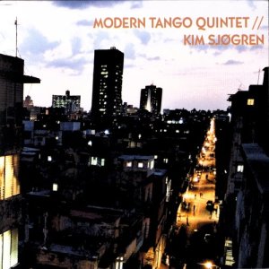 收聽Modern Tango Quintet的Kolme Tangoa: Tango Dolente歌詞歌曲