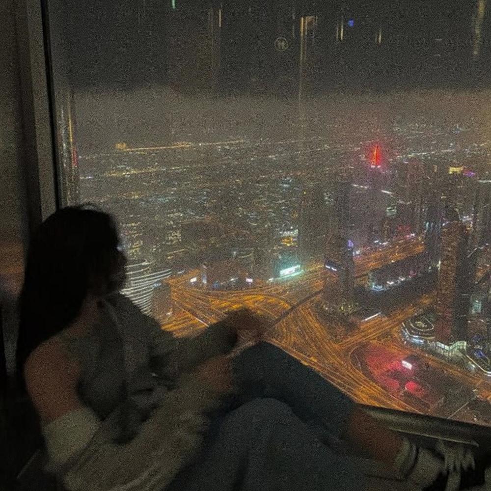 Leave Me Alone (feat. Fats)