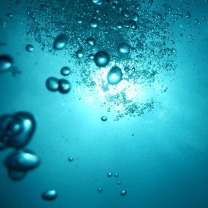 收聽Akira Davis的Energia Espiritual歌詞歌曲